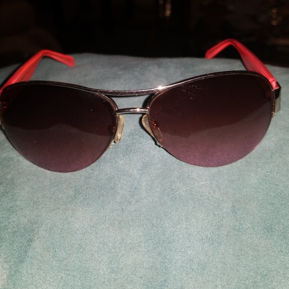 Guess glasses